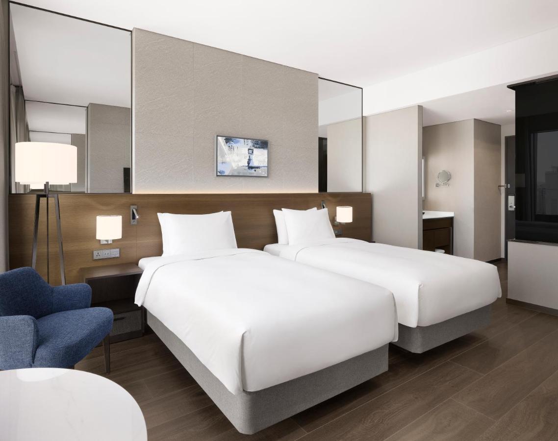 Four Points By Sheraton Сувон Екстериор снимка