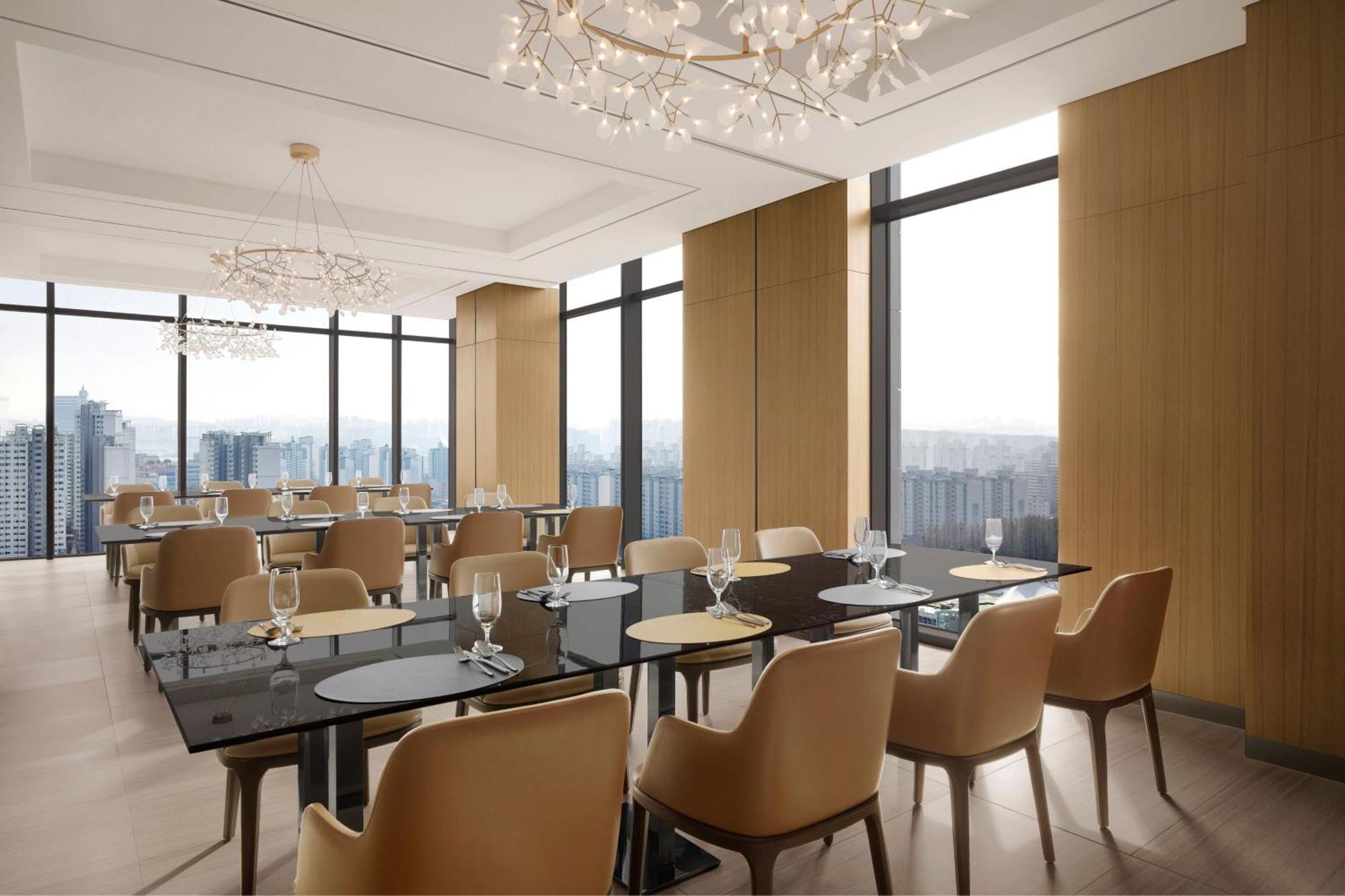 Four Points By Sheraton Сувон Екстериор снимка