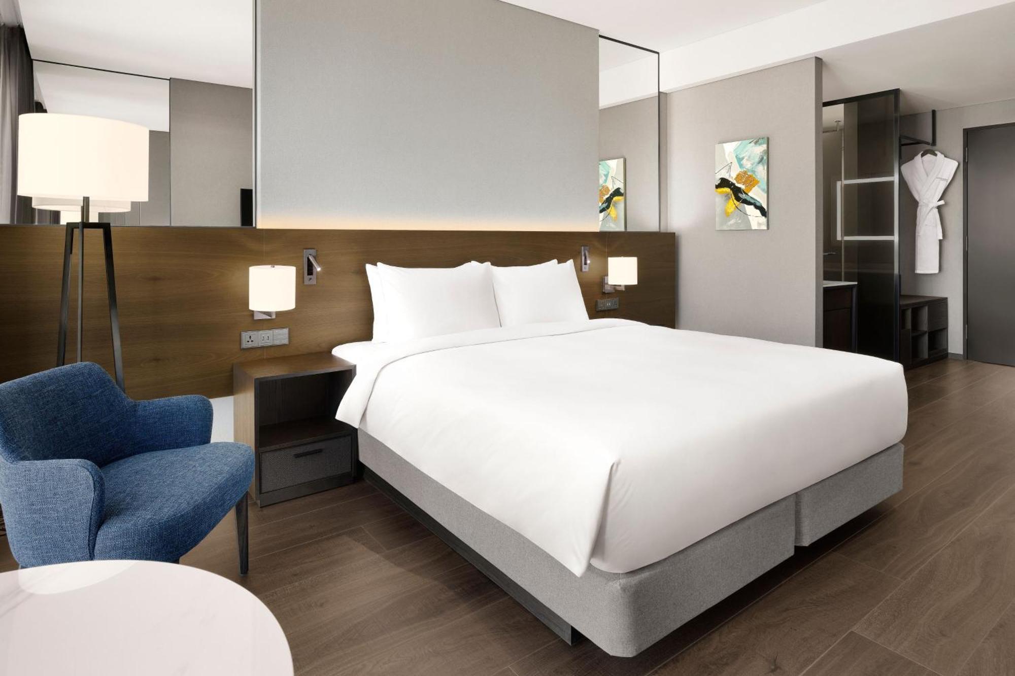 Four Points By Sheraton Сувон Екстериор снимка