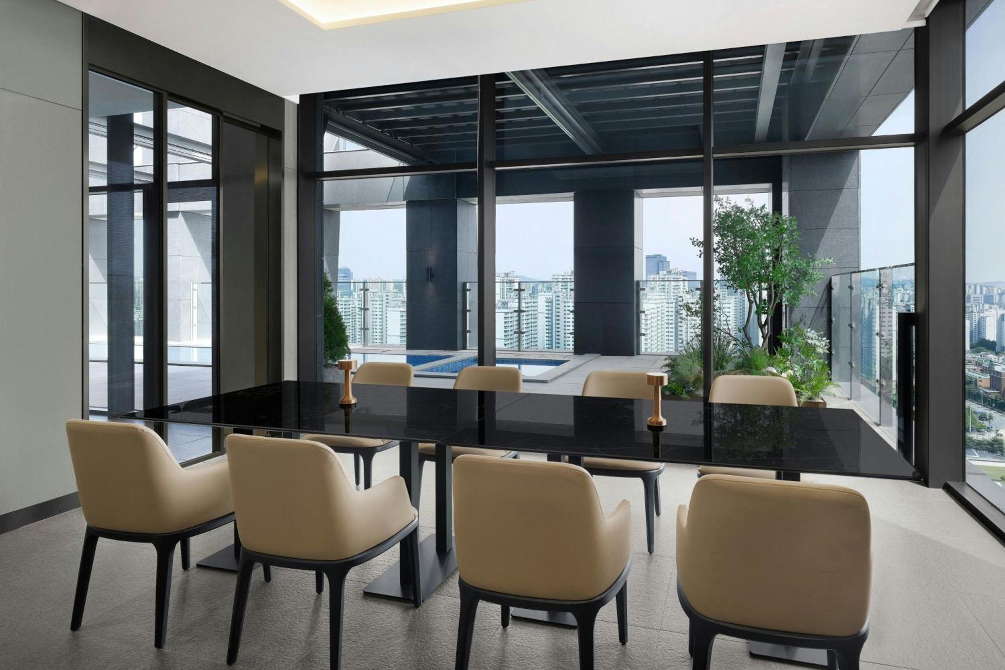 Four Points By Sheraton Сувон Екстериор снимка